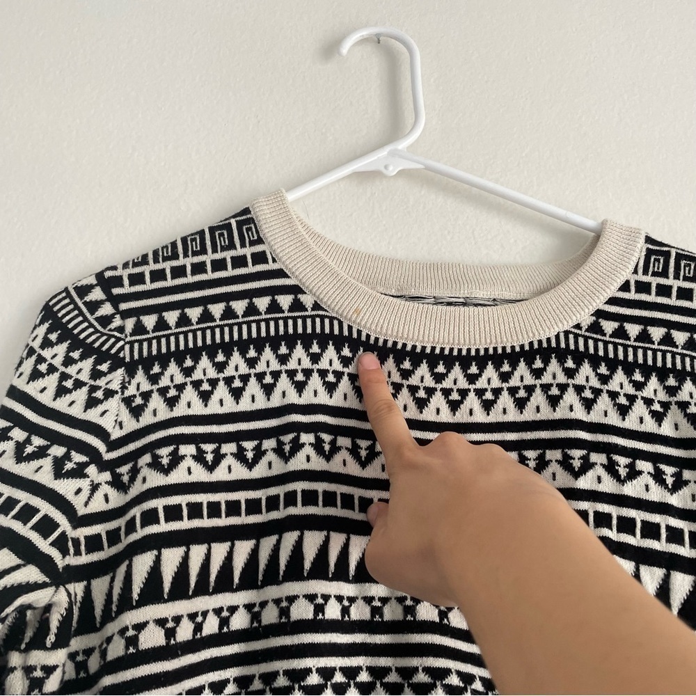 Bcbgeneration Knitted Patterned Geometric Print S… - image 2